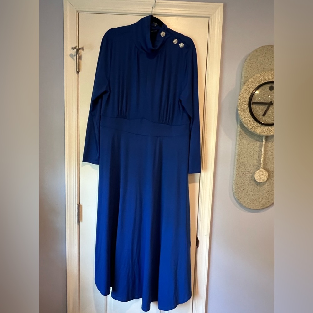Eloquii Mock Neck Dress with Diamond Detail. NWOT - Picture 3 of 3